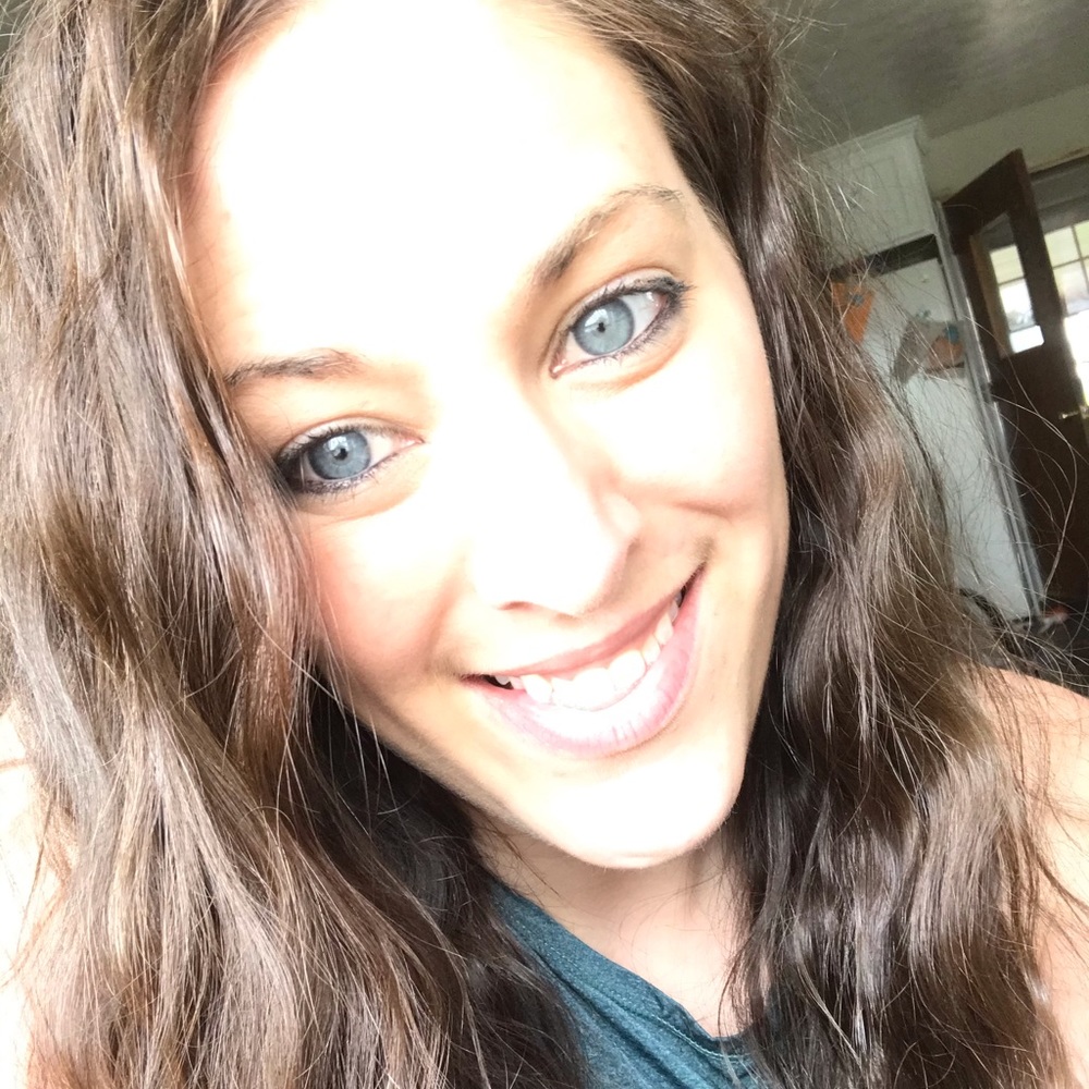 Meet your Posher, Becka